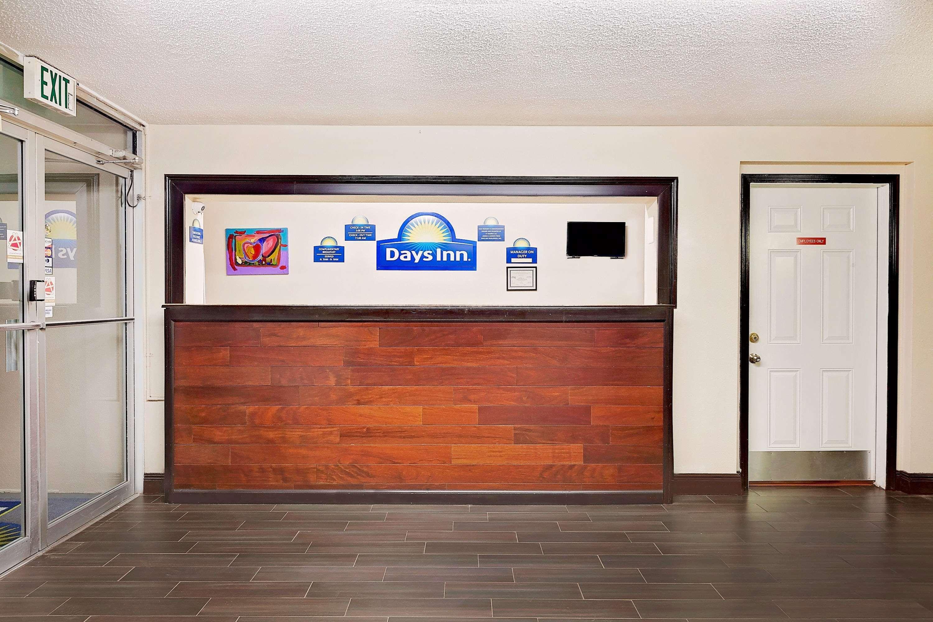 Days Inn By Wyndham Lafayette Near Lafayette Airport Exteriör bild